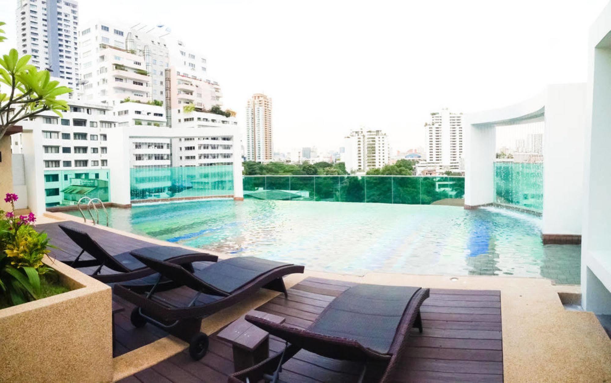 Beverly 33 By Aspira Bangkok Ngoại thất bức ảnh